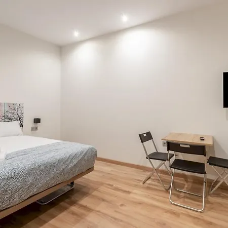 Accessible And Renovated- 1Bedroom 1Bath- Justice-3